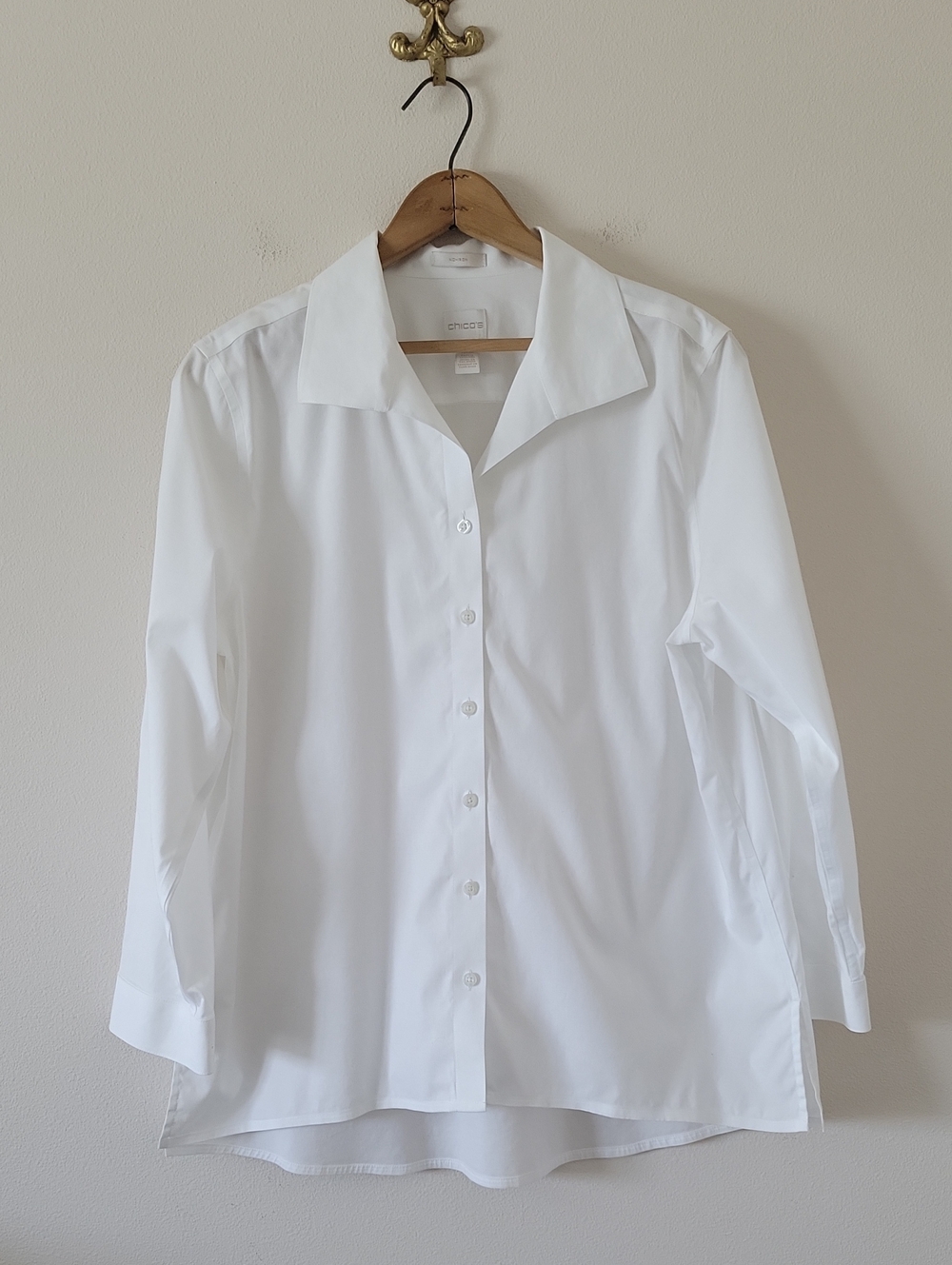Chico's White No Iron Button Down Shirt Size XLP